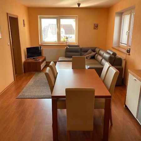 Bozkov 104 Appartement Bozkovska Bagian luar foto